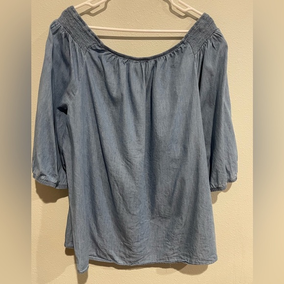 A.U.X Denim Chambray Blouse top.  Size 3X - Picture 5 of 5